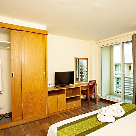 Tm Land Hotel Ayutthaya Extérieur photo