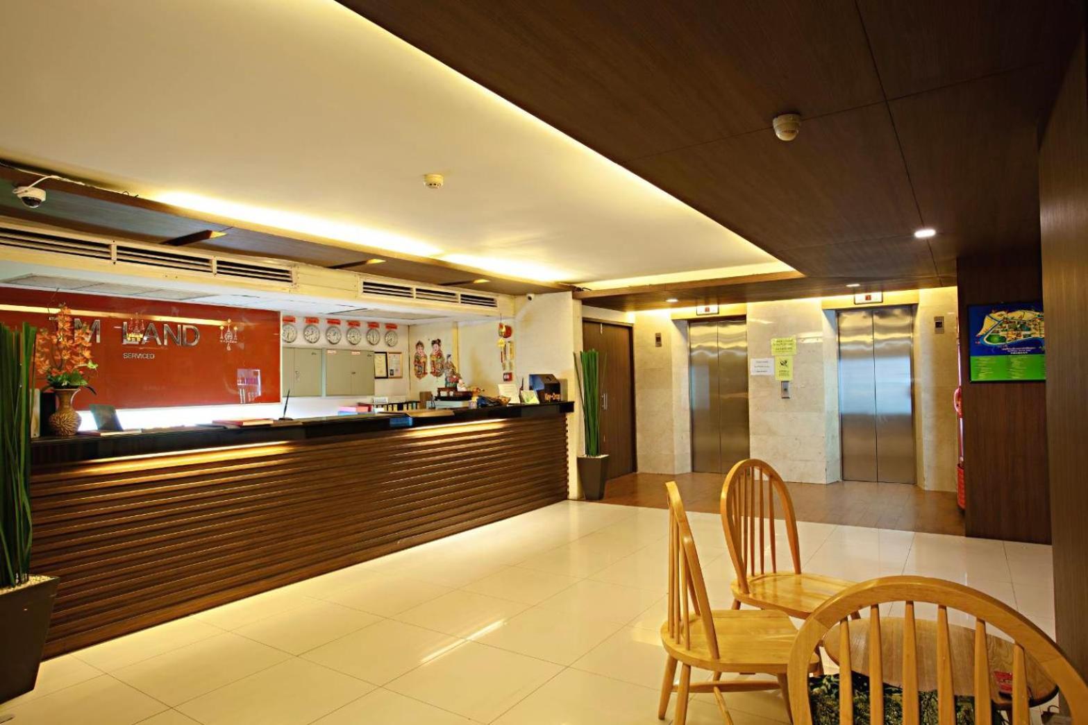 Tm Land Hotel Ayutthaya Extérieur photo