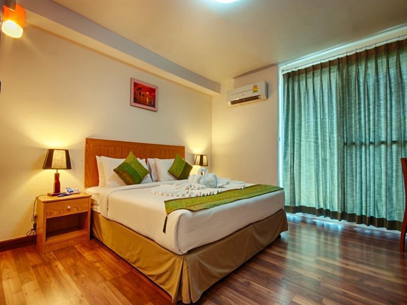 Tm Land Hotel Ayutthaya Extérieur photo