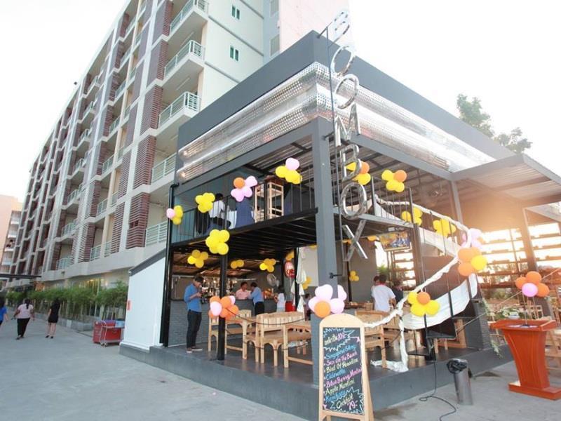 Tm Land Hotel Ayutthaya Extérieur photo
