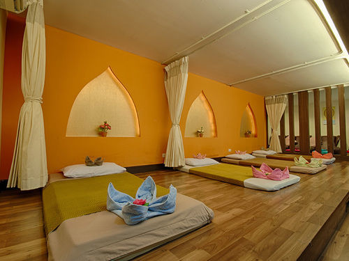 Tm Land Hotel Ayutthaya Extérieur photo